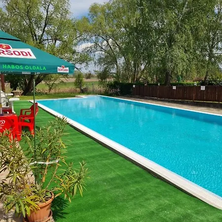 Bed & Breakfast Taban Vendeghaz Balatonlelle